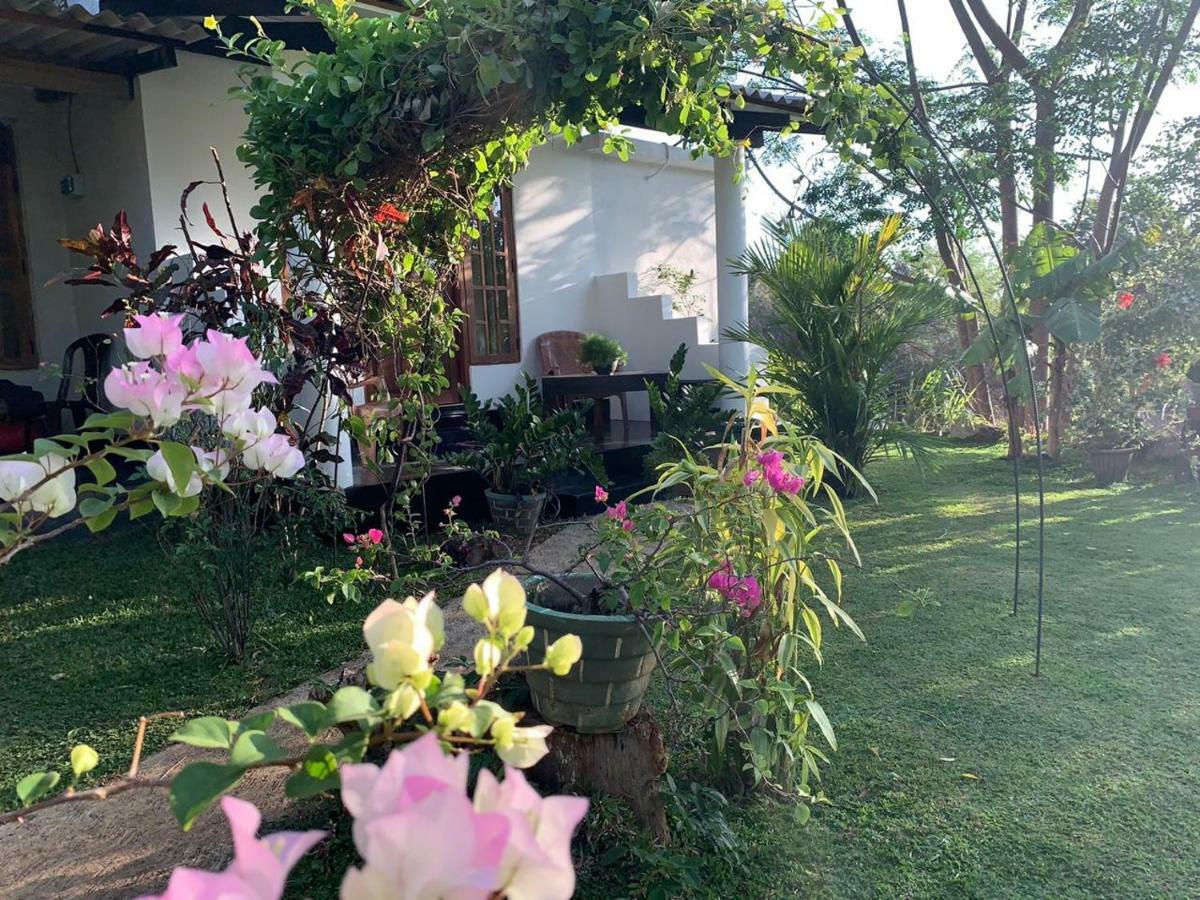 Shan Home Stay Sigiriya Exterior photo